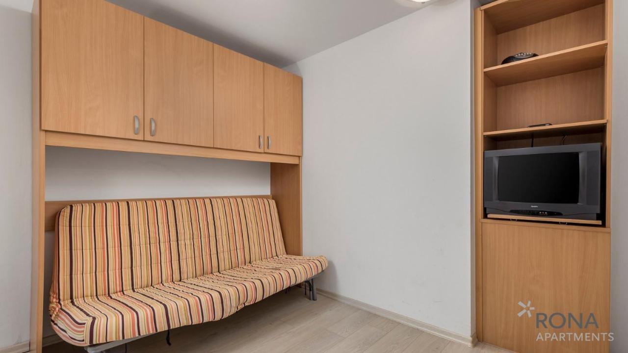 Rona Apartments Volta Пула Екстер'єр фото